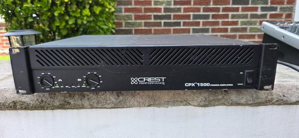 Crest Performance CPX 900 Professional Power Amplifier - Tested Working